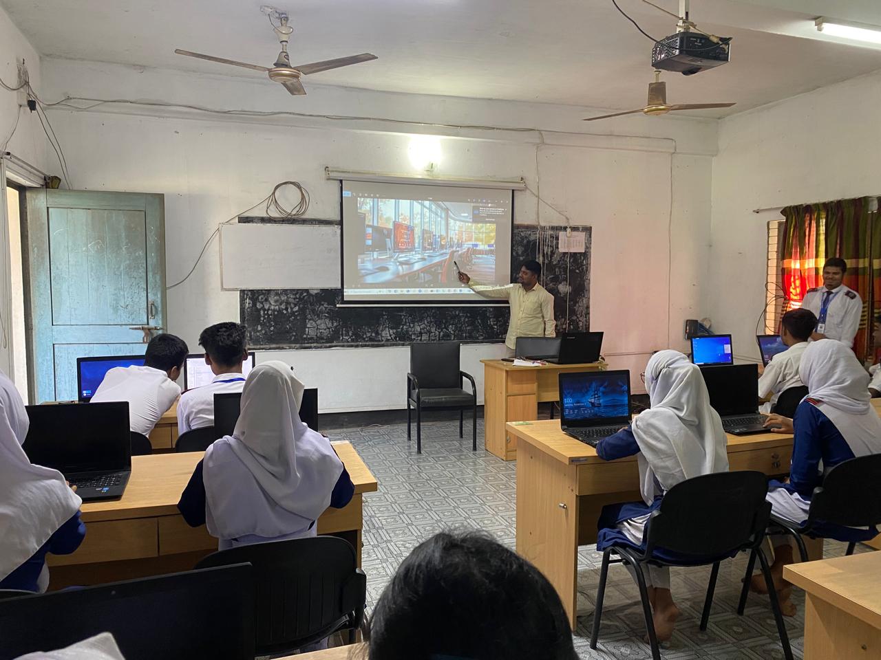 computer lab - Dariapur Aman Ullah High School